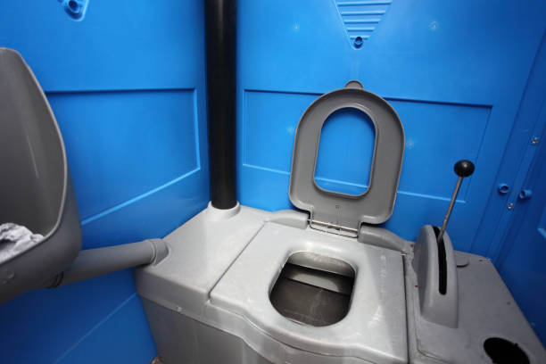Portable Toilet Options We Offer in Myrtle Point, OR
